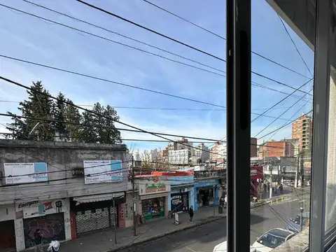 Venta monoambiente castelar norte
