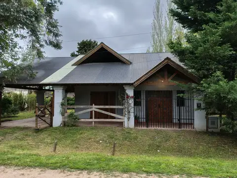 Venta Casa en Barrio Ruralia 110m2 sobre un lote de 880m2