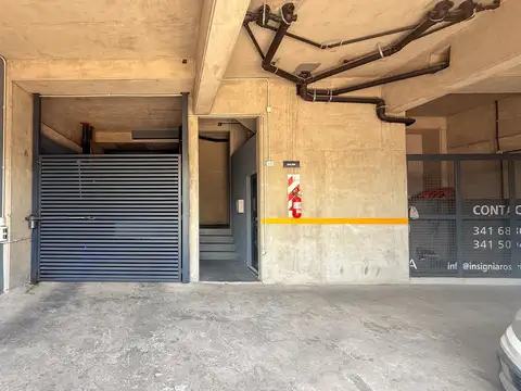 Venta cochera barrio Cinco Esquinas, Rosario