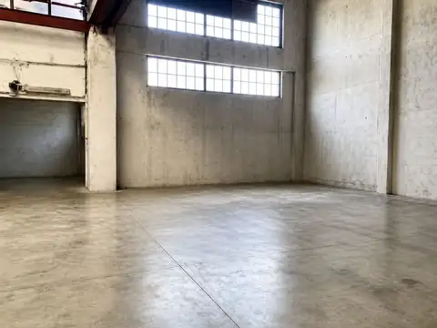 Local en Alquiler en Balvanera, USD 4.500