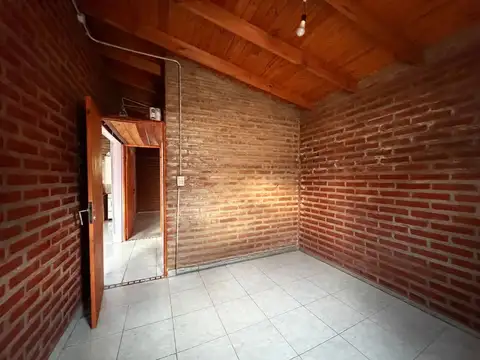 Casa en Venta en Quebracho Ladeado, USD 54.000