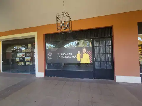 Local en Alquiler en Pueblo Caamaño, $ 815.000