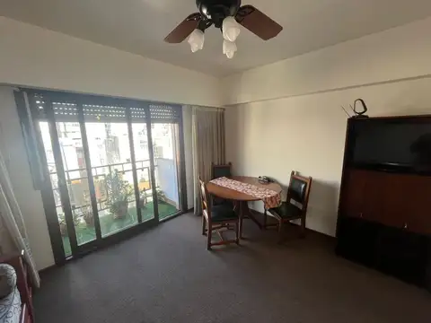 VENTA Monoambiente con balcon BALVANERA