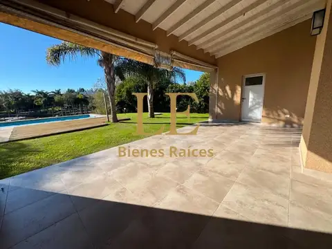Casa en Alquiler al Este