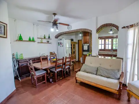 Casa en Venta en Monte Grande, USD 255.000