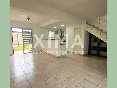 Duplex en alquiler Barrio Grand Bourg