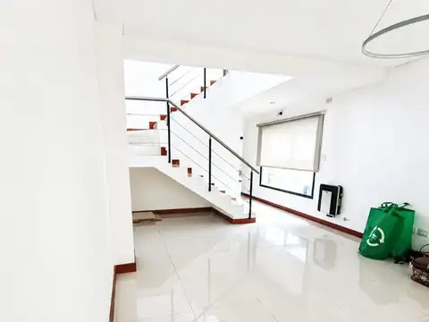 Casa en Alquiler en Paso del Rey, USD 1.600