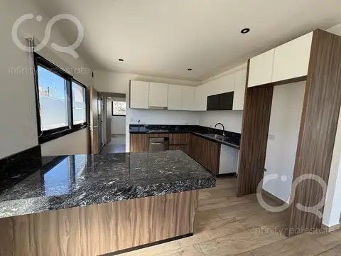 Venta Casa en Acacias / Puertos (Escobar)