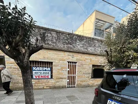 RAMOS MEJIA. PUEYRREDON 2200. CASA/PH 4 AMB. CON PATIO Y TERRAZA