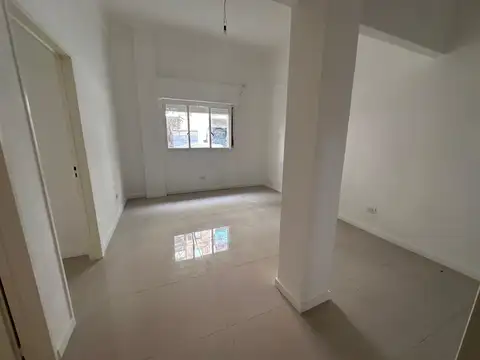 Departamento en Venta en Parque Centenario, USD 137.900