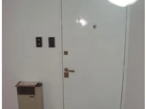 Carlos Calvo 100, Piso 1°