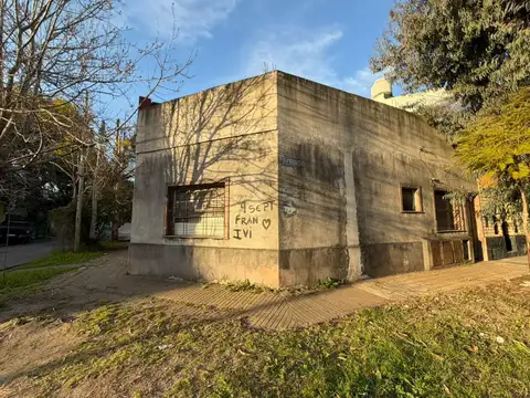 Depto Tipo Casa en Venta de 2 ambientes