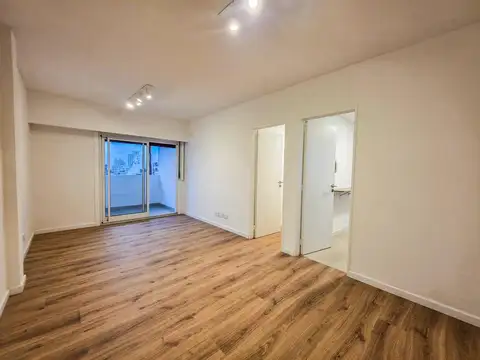 VENTA - Departamento de 2 dormitorios reciclado, Centro  - Rosario