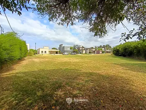 Terreno en Venta en San Sebastián, USD 300.000