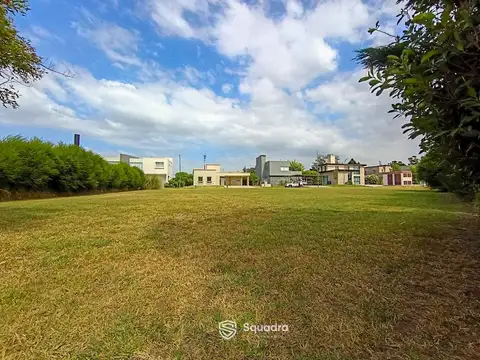 Terreno en Venta en San Sebastian, USD 350.000