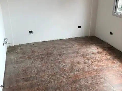 Departamento en Venta en Villa Sarmiento, USD 85.000