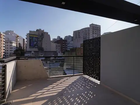 Venta 1 ambiente con amplio amplio balcón a estrenar Caballito