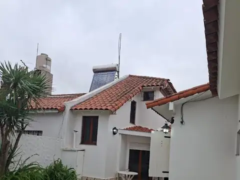 Casa en Alquiler de 4 dormitorios