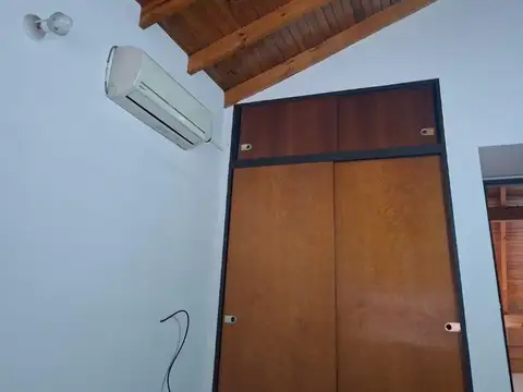 Casa en Venta en Castelar, USD 220.000