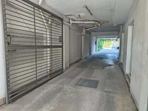 ALQUILER COCHERA ECHESORTU -  SAN NICOLAS 1540