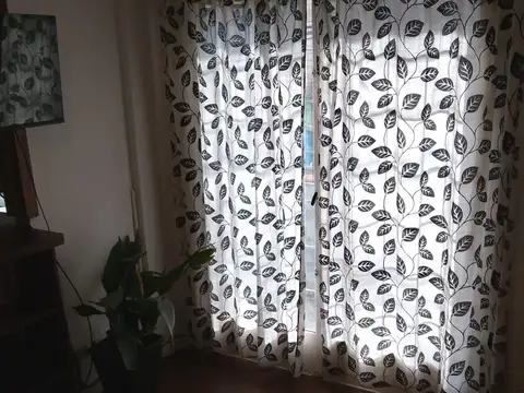 2 AMBIENTES AL FRENTE CON BALCON CORRIDO, A 1 CUADRA DE ESTACION DE SUBTE Y DE JARDIN BOTANICO