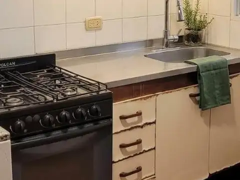 Depto Tipo Casa 3 ambientes con 1 baño