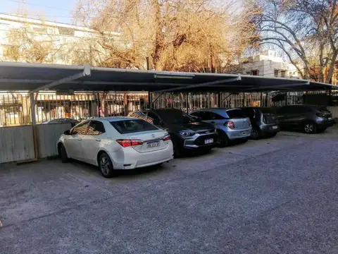 Cochera en Venta con acceso Horizontal