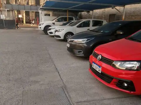 Cocheracubierta  en venta ubicado en Otros Barrios