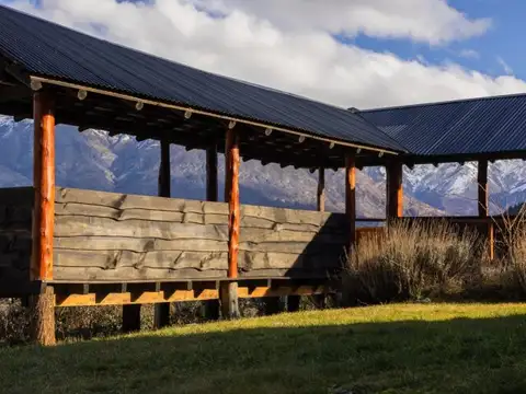 Propiedad Comercial Y Turística Sobre Ruta 40 – Epuyén