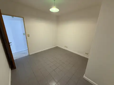 Depto Tipo Casa en Venta 1984 años
