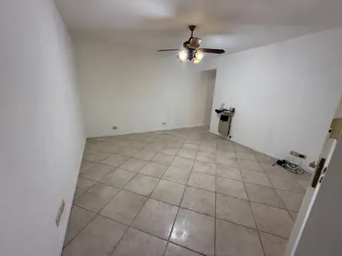 Depto Tipo Casa en Venta en Urquiza R, USD 110.000