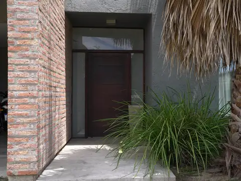 Casa en Venta al Sudeste