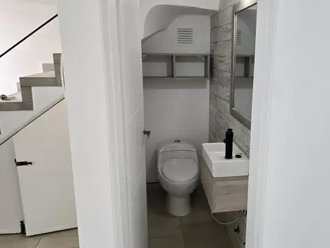 Depto Tipo Casa en Venta 5 años