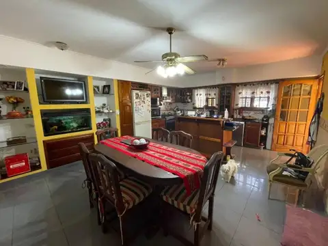 Casa en Venta en Monte Grande, USD 165.000