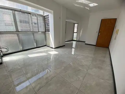 Oficina en Quilmes Centro en alquiler