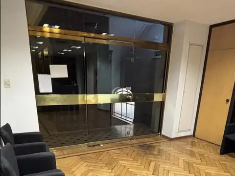 Oficina en Venta al Noreste