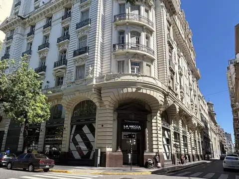 Av Rivadavia al 1500