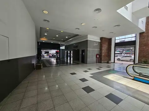 Local en Alquiler en Olivos Vias/Maipu, $ 6.500.000