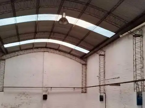 Galpon en Alquiler en Las Delicias, $ 1.230.000