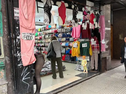 Avenida Pueyrredón 300
