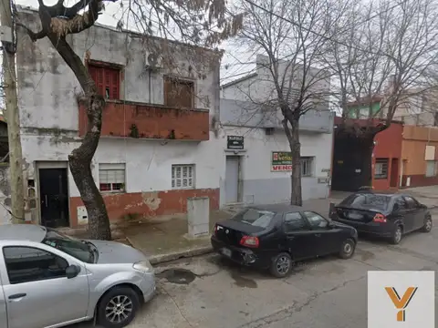 PH en venta - 10 Dormitorios 5 Baños - Nueva Pompeya