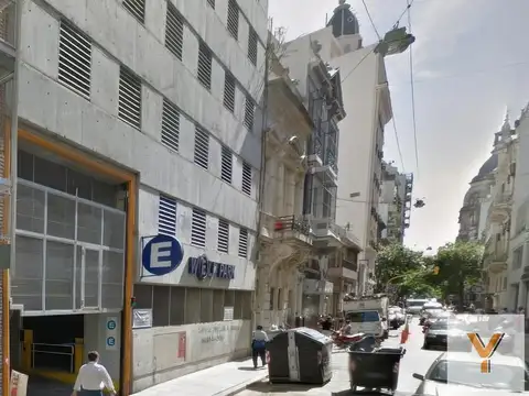 Cochera en venta - 12Mts2 - Monserrat