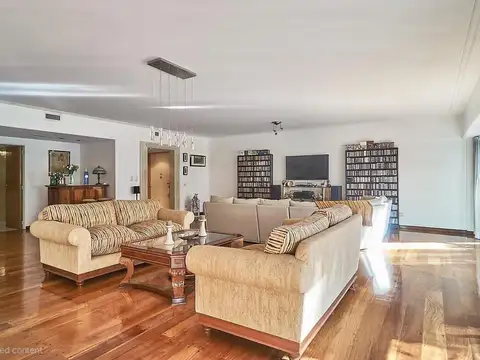 Departamento en Venta de 6 ambientes