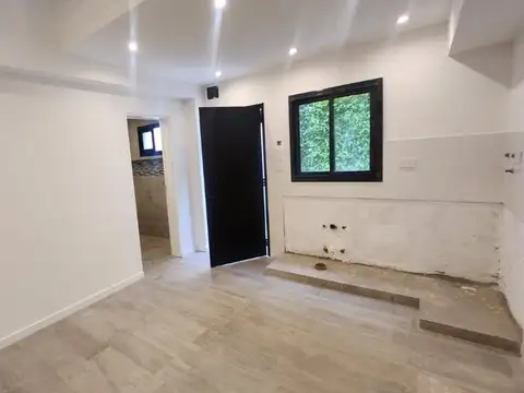 Departamento en Venta en Valentín Alsina, USD 50.000