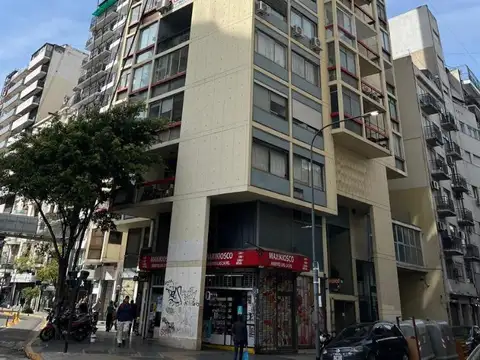 Venta departamento de 3 ambientes - RECOLETA
