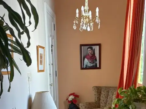 Tacuari 1300, Piso 1