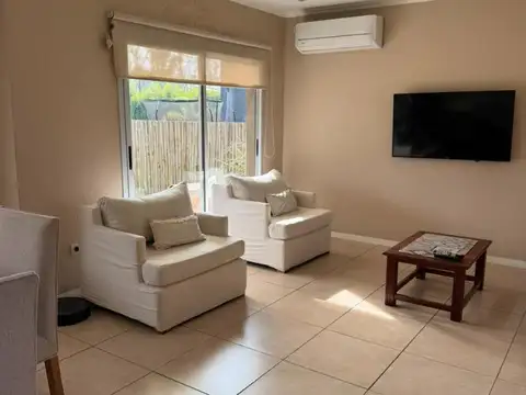 Casa venta 5 ambientes, Barrio El Sausalito, Pilar