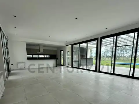 Casa en Venta en Haras Del Sur 3, USD 290.000