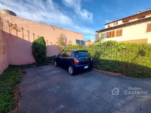 Depto Tipo Casa en Venta de 4 ambientes