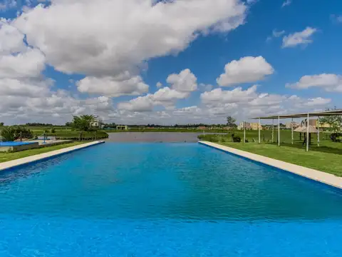Terreno en Venta, FOS 50
